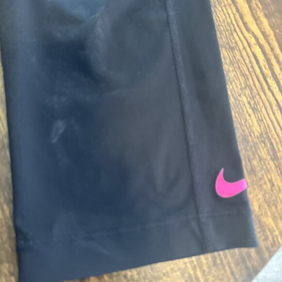 Nike Pro Capri Leggings Yoga Pants Dri-Fit Women's Medium Gym Black Pink - Picture 2 of 7